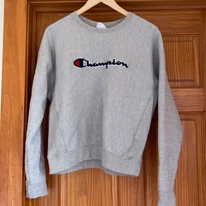 GUC Champion crew neck sweatshirt size L
